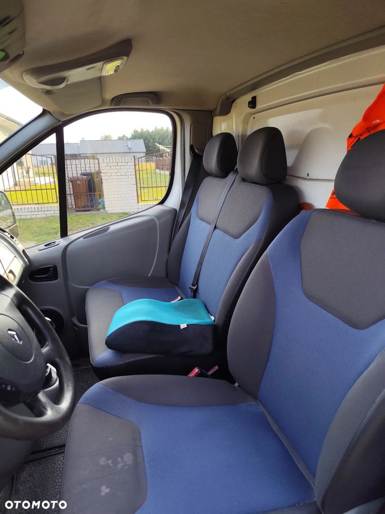 Renault Trafic - 10