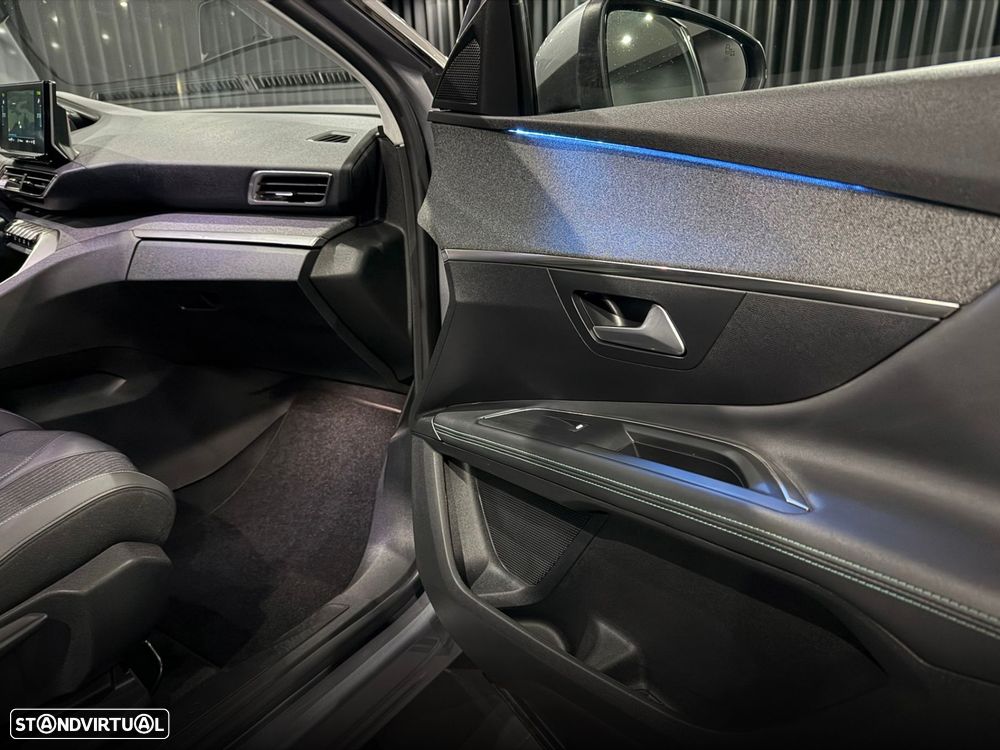 Peugeot 3008 1.6 Hybrid Allure e-EAT8 - 39