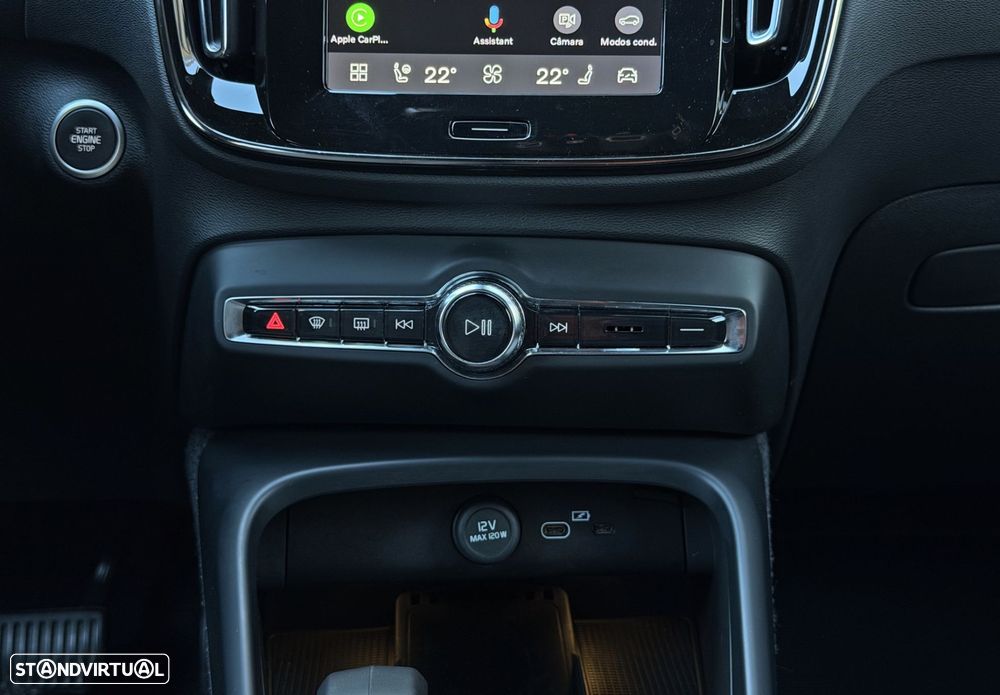 Volvo XC 40 2.0 B3 Core - 16