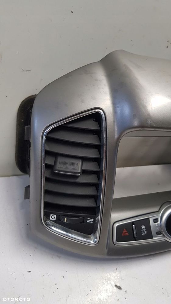kratka nawiewu ramka Chevrolet Captiva lift - 3