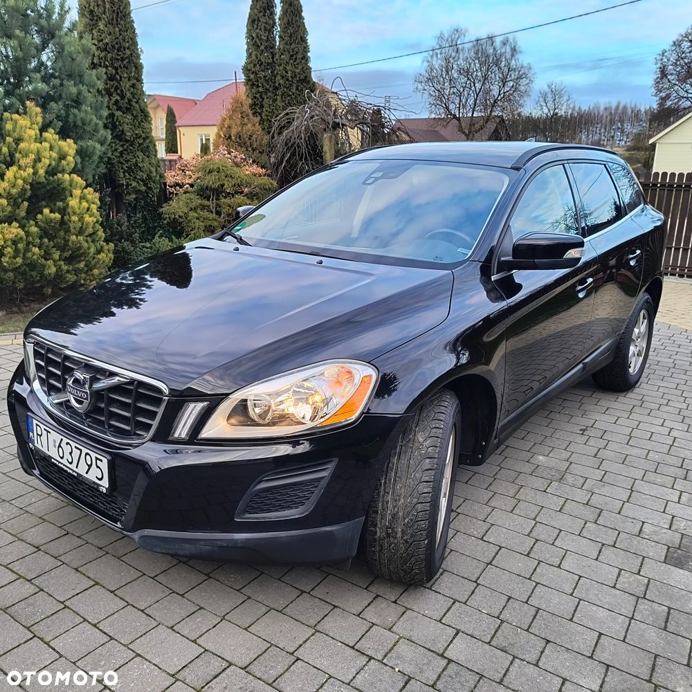 Volvo XC 60 DRIVe R Design - 21