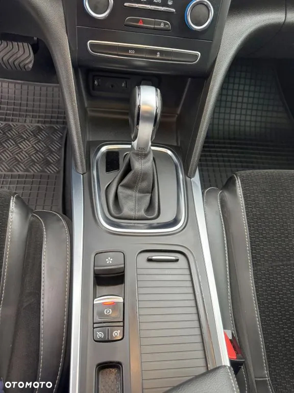 Renault Megane TCe 160 GPF EDC BOSE EDITION - 21