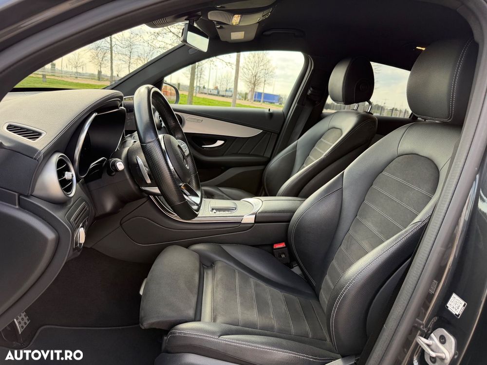 Mercedes-Benz GLC Coupe 300 de 4Matic 9G-TRONIC AMG Line - 13
