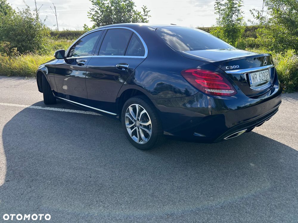 Mercedes-Benz Klasa C 300 7G-TRONIC - 5