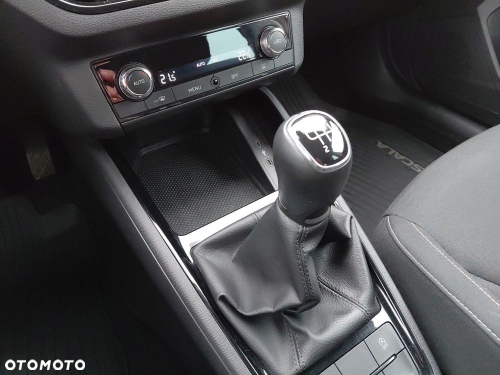 Skoda Scala 1.0 TSI Ambition - 26