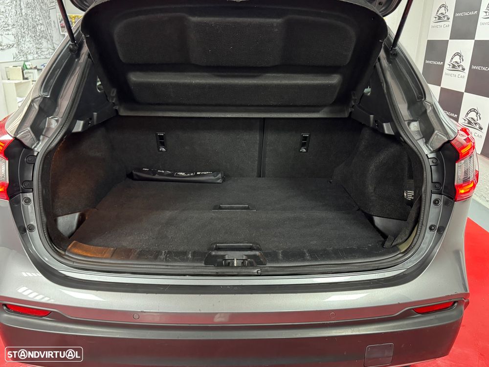 Nissan Qashqai 1.2 DIG-T Tekna Premium S - 14