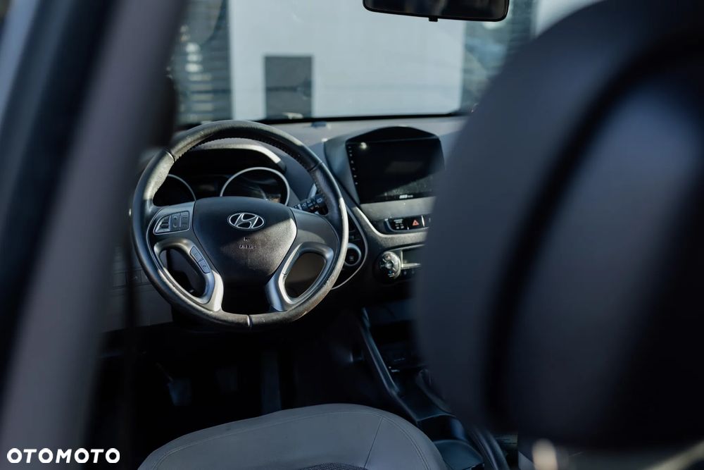 Hyundai ix35 - 16
