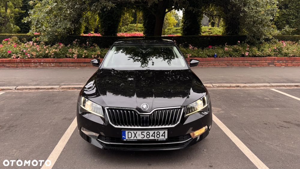 Skoda Superb 2.0 TDI Style DSG - 6