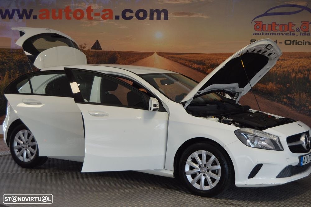 Mercedes-Benz A 160 d Activity Edition - 14