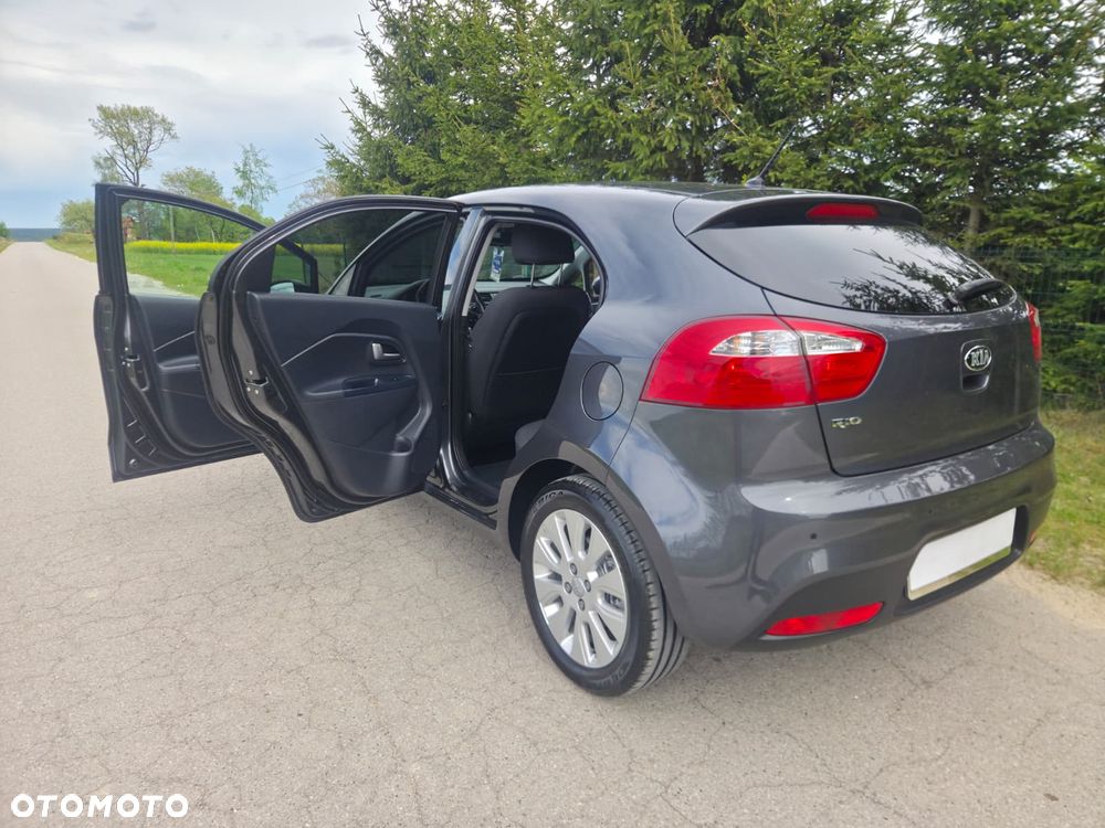 Kia Rio 1.2 L - 21