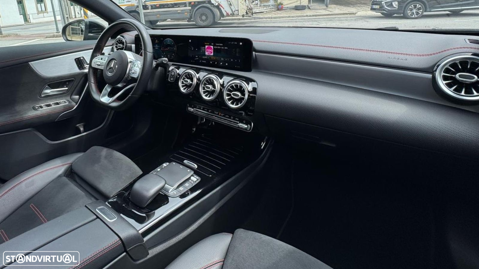 Mercedes-Benz CLA 200 d Shooting Brake AMG Line Aut. - 19