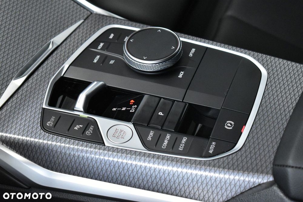 BMW Seria 3 - 21