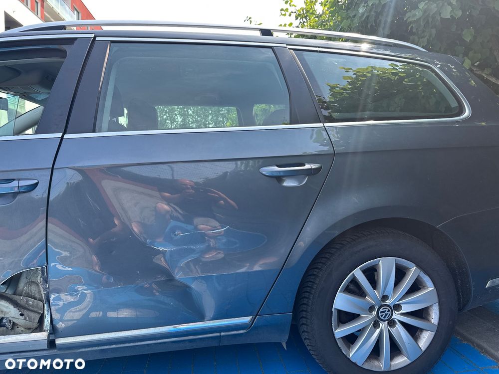 Volkswagen Passat 1.6 TDI Trendline - 6