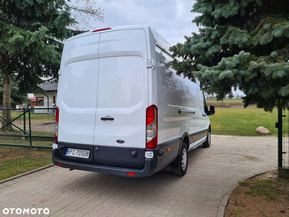 Ford Transit - 14