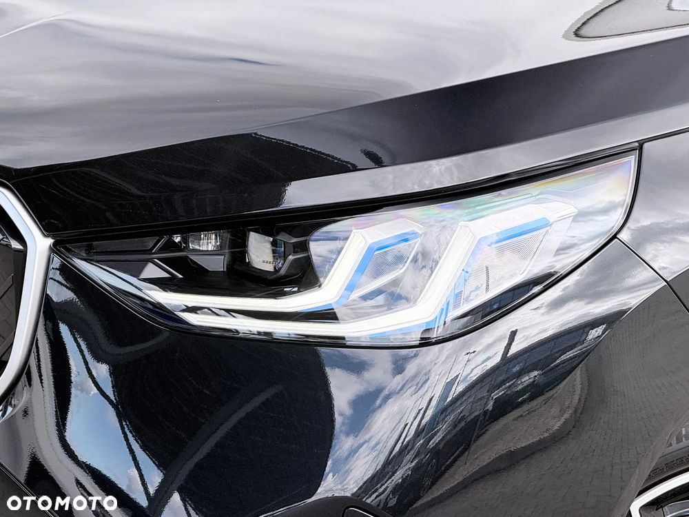 BMW X3 20 xDrive - 8