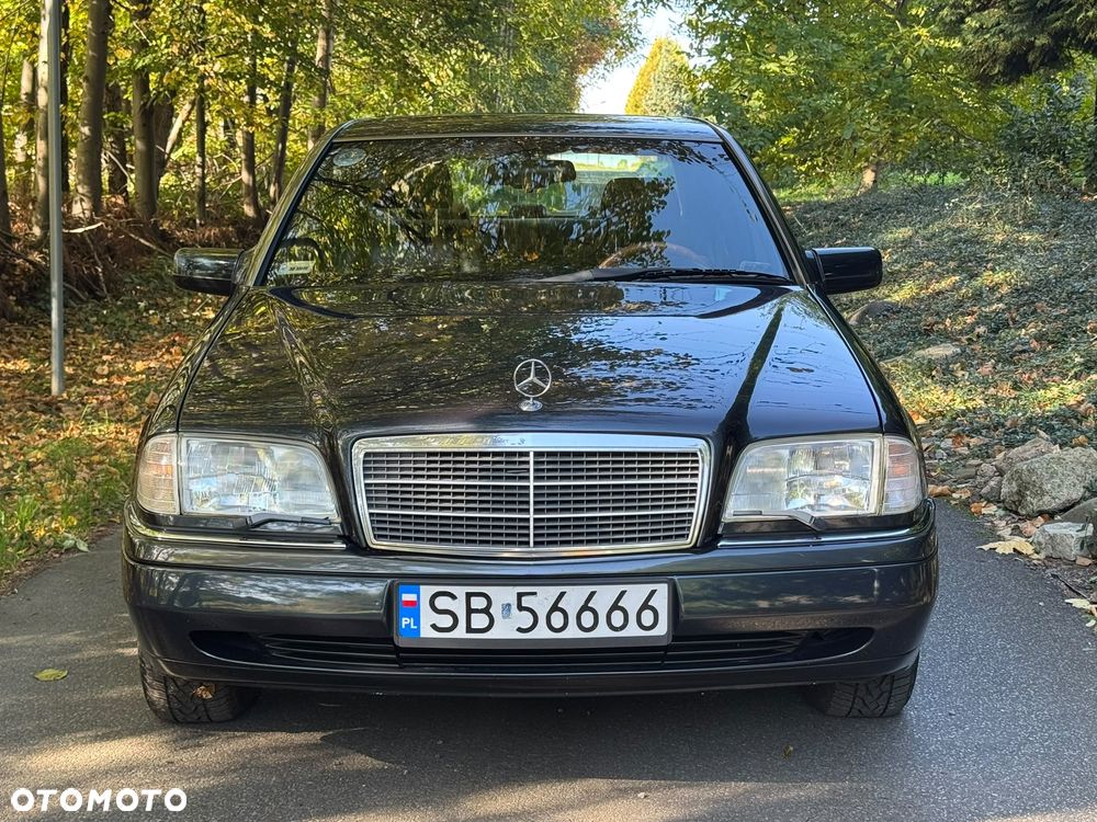 Mercedes-Benz E-Class 1996 photo 4