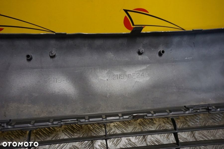 TOYOTA HIGHLANDER 2014 2015 2016 Zderzak Przód Przedni Kratka Halogen USA - 12