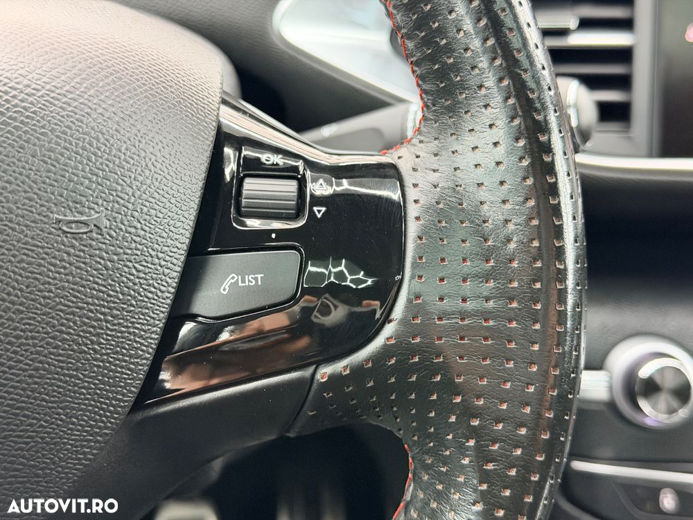 Peugeot 308 SW BlueHDi 130 Stop & Start GT - 24