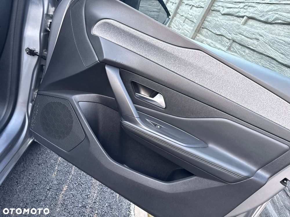 Peugeot 308 PureTech 130 EAT8 Allure Pack - 18