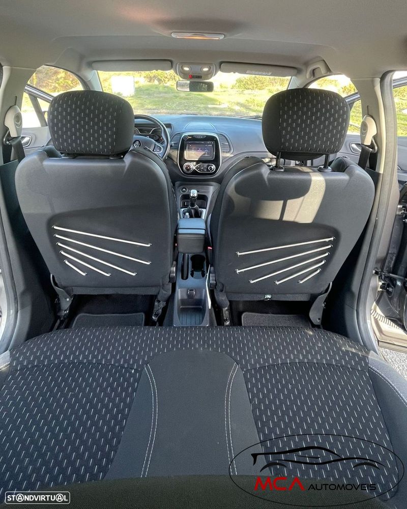 Renault Captur 0.9 TCE Exclusive - 30