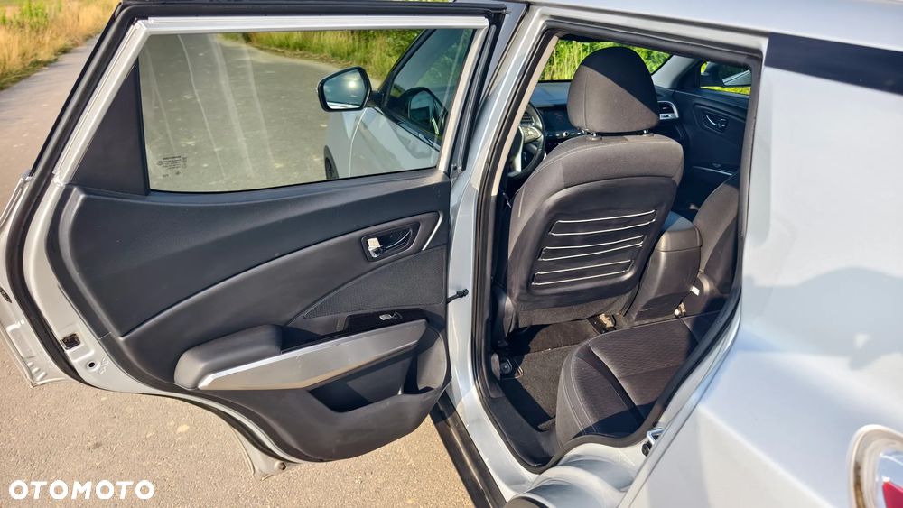 SsangYong/KGM Tivoli 1.6 Quartz - 23
