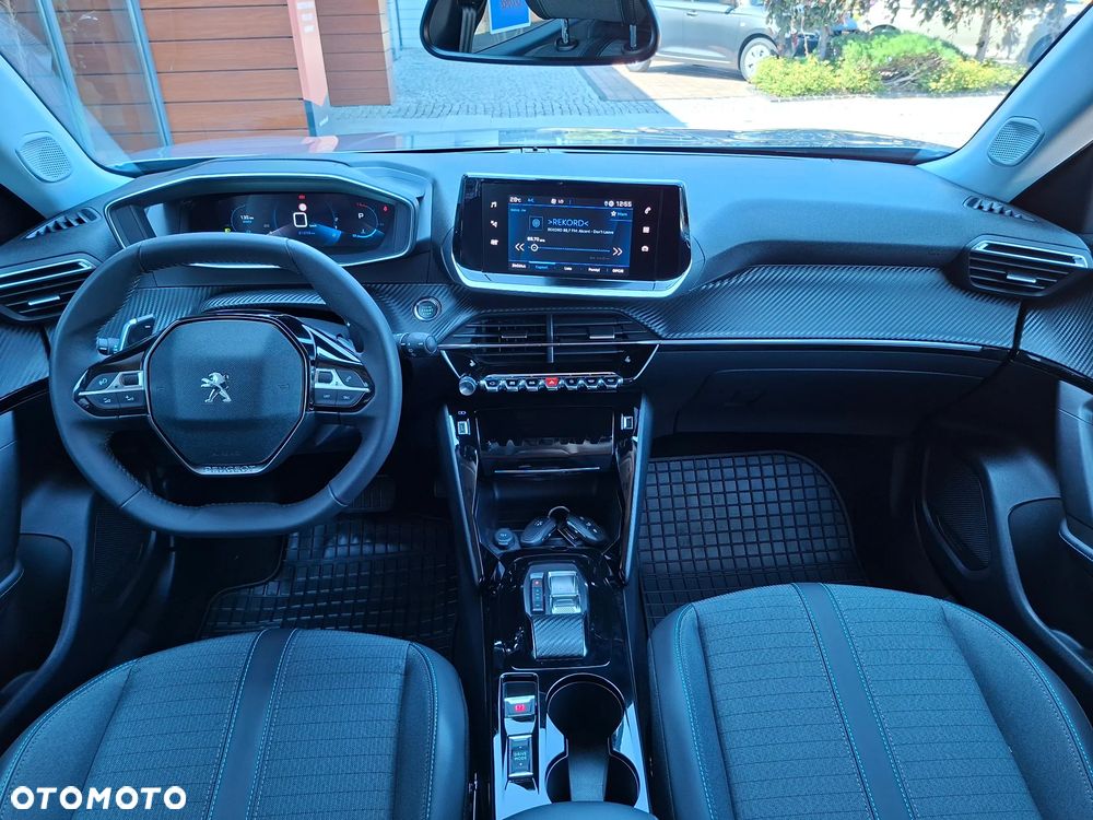 Peugeot 2008 1.2 PureTech Allure S&S EAT8 - 24
