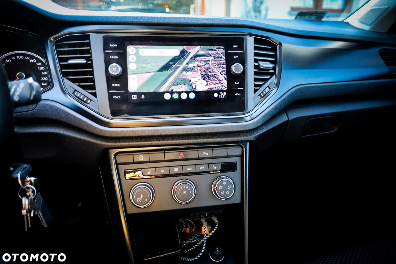 Volkswagen T-Roc 1.0 TSI - 2