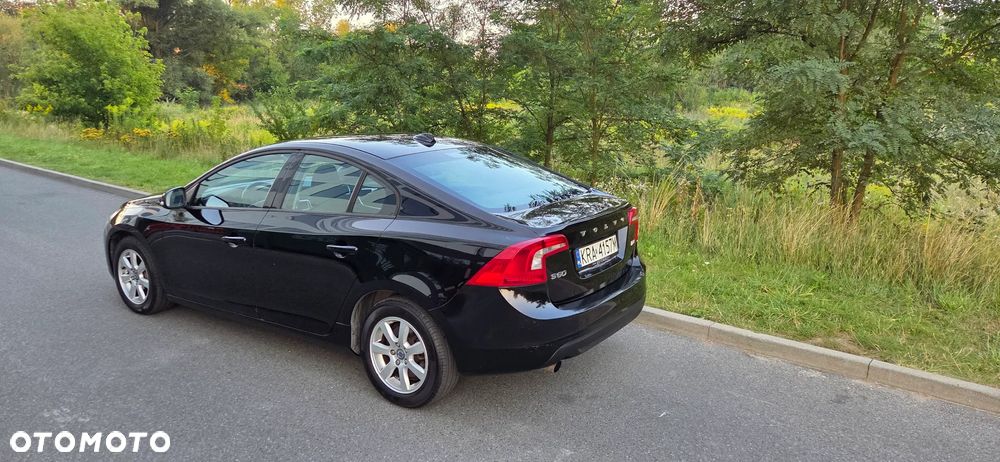 Volvo S60 D3 Momentum - 11