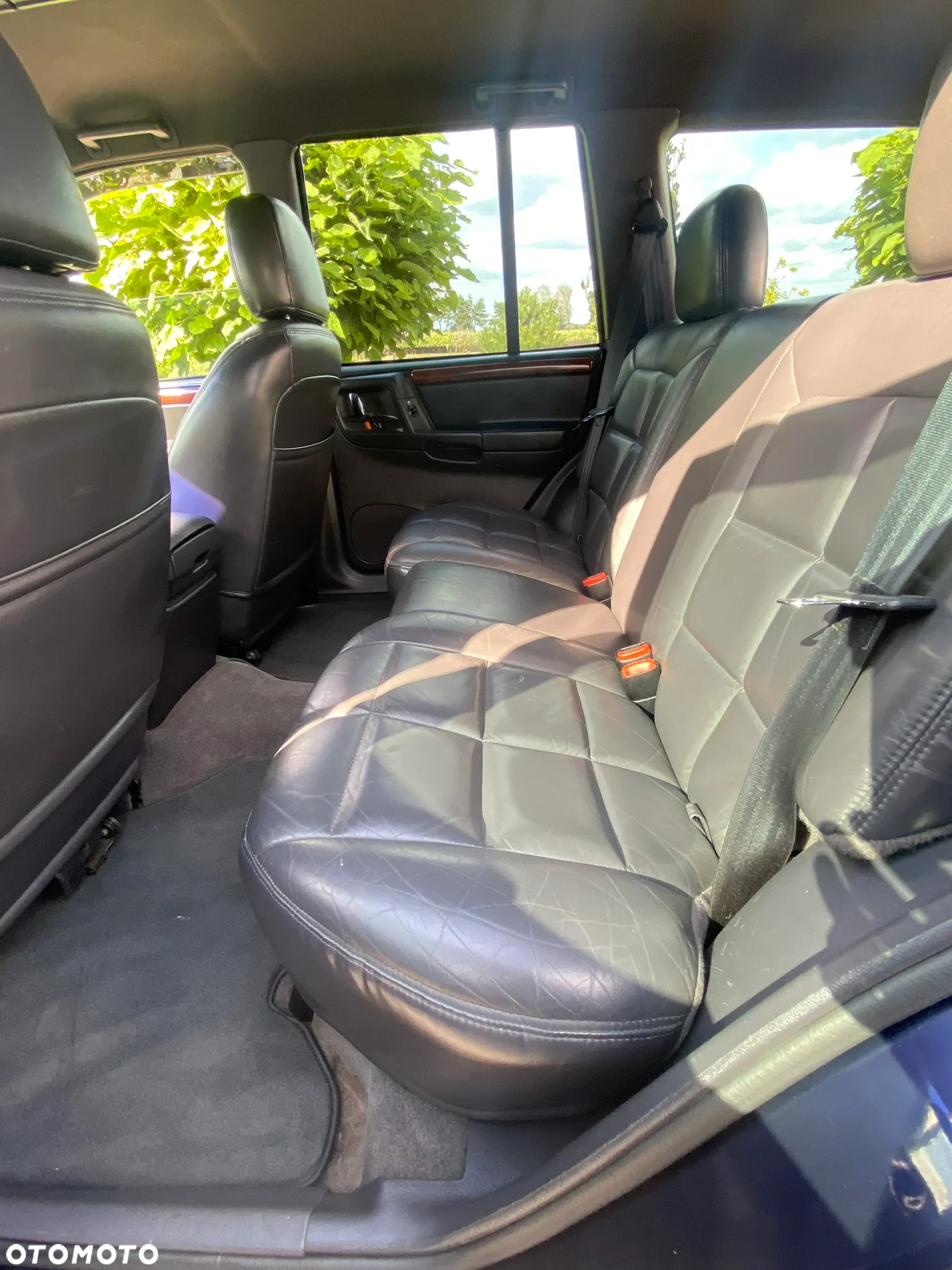 Jeep Cherokee 4.0 Limited - 17