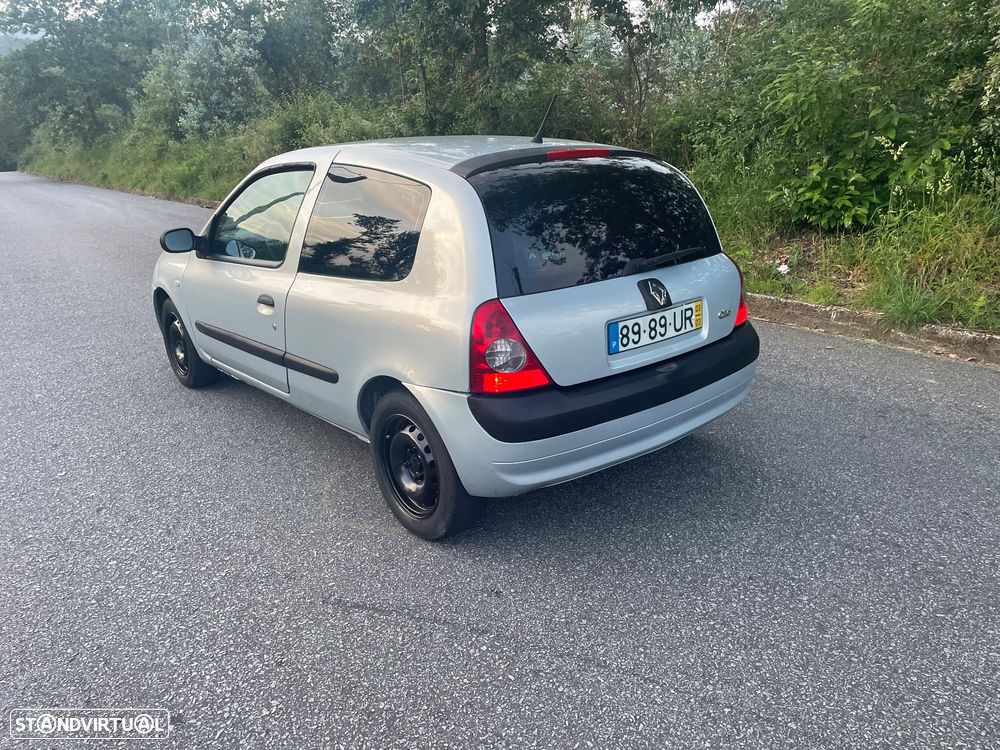 Renault Clio 1.5 dCi Confort Dynamique - 3