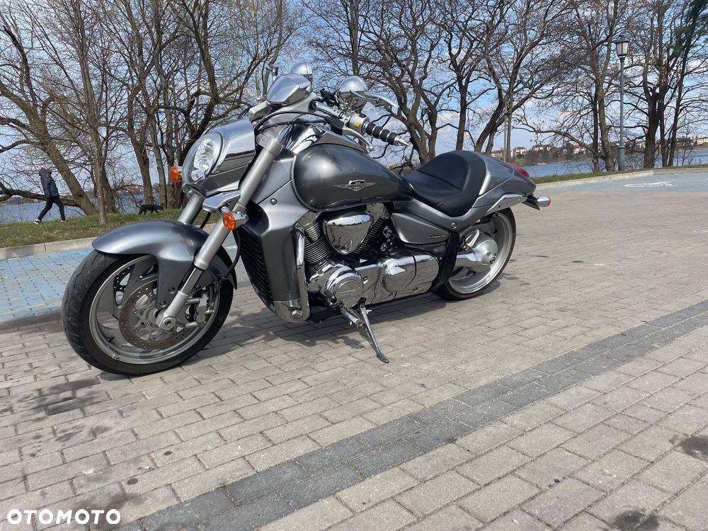 Suzuki Boulevard - 2