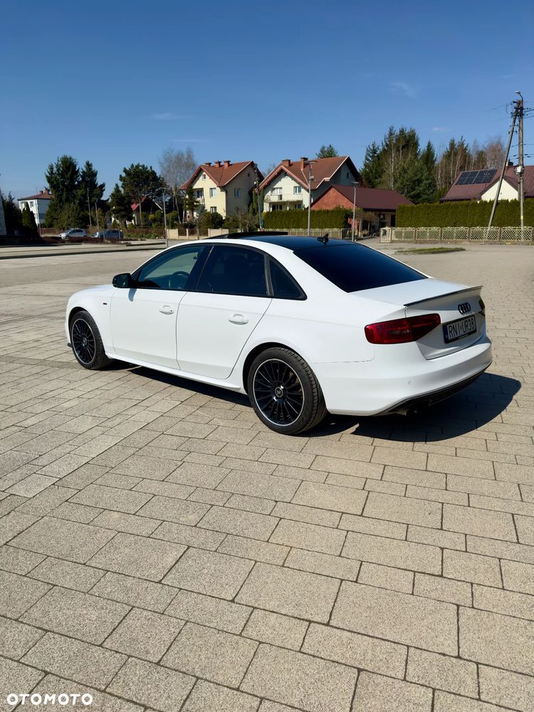 Audi A4 Limousine - 7