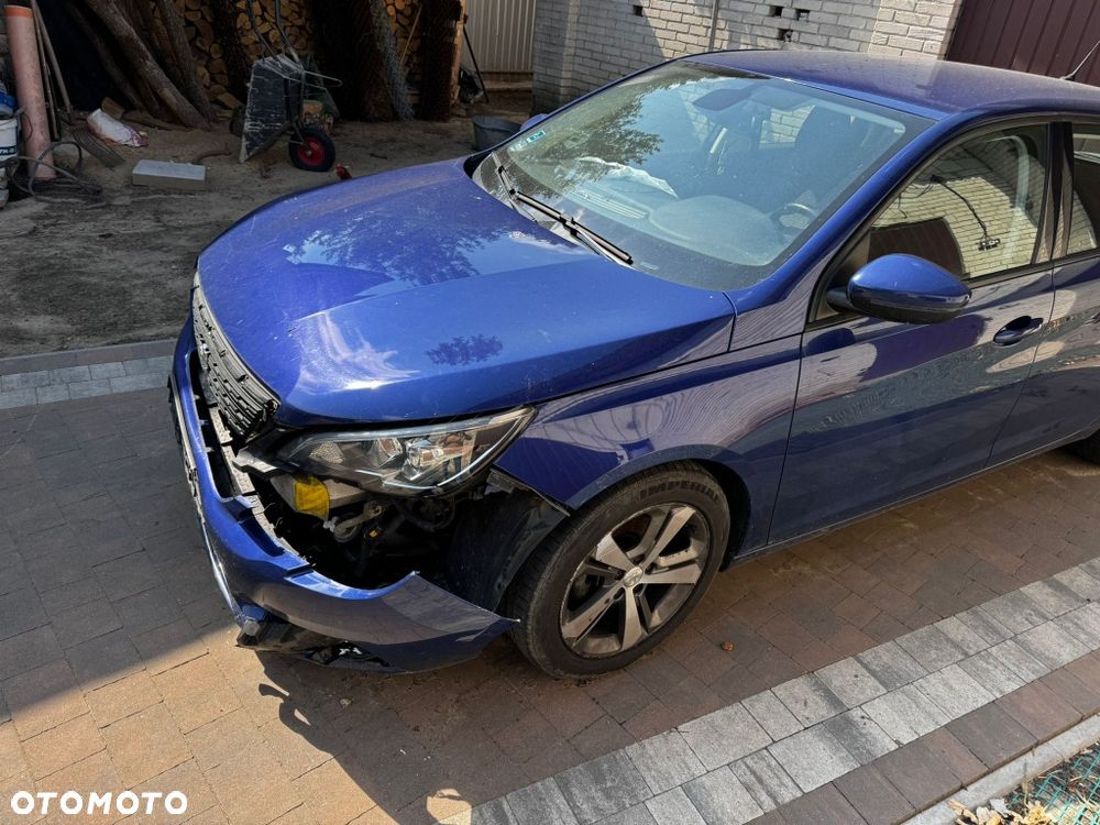 Peugeot 308 - 4