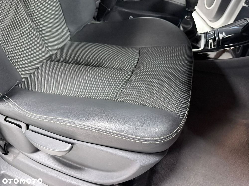 Renault Espace 2.0 dCi 150 FAP Edition 25th - 33