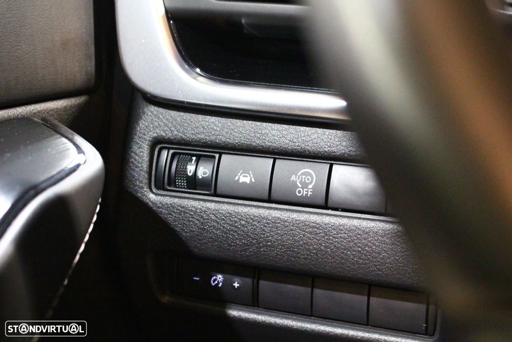 Nissan Qashqai 1.3 DIG-T Tekna - 23