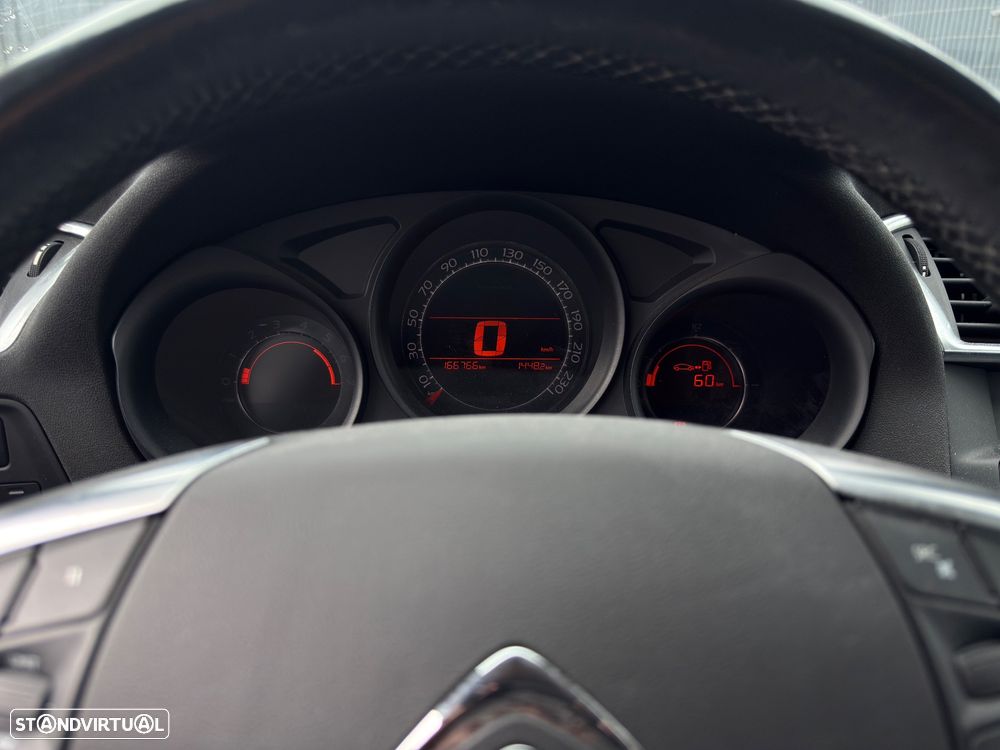 Citroën C4 1.6 HDi Seduction 104g - 9