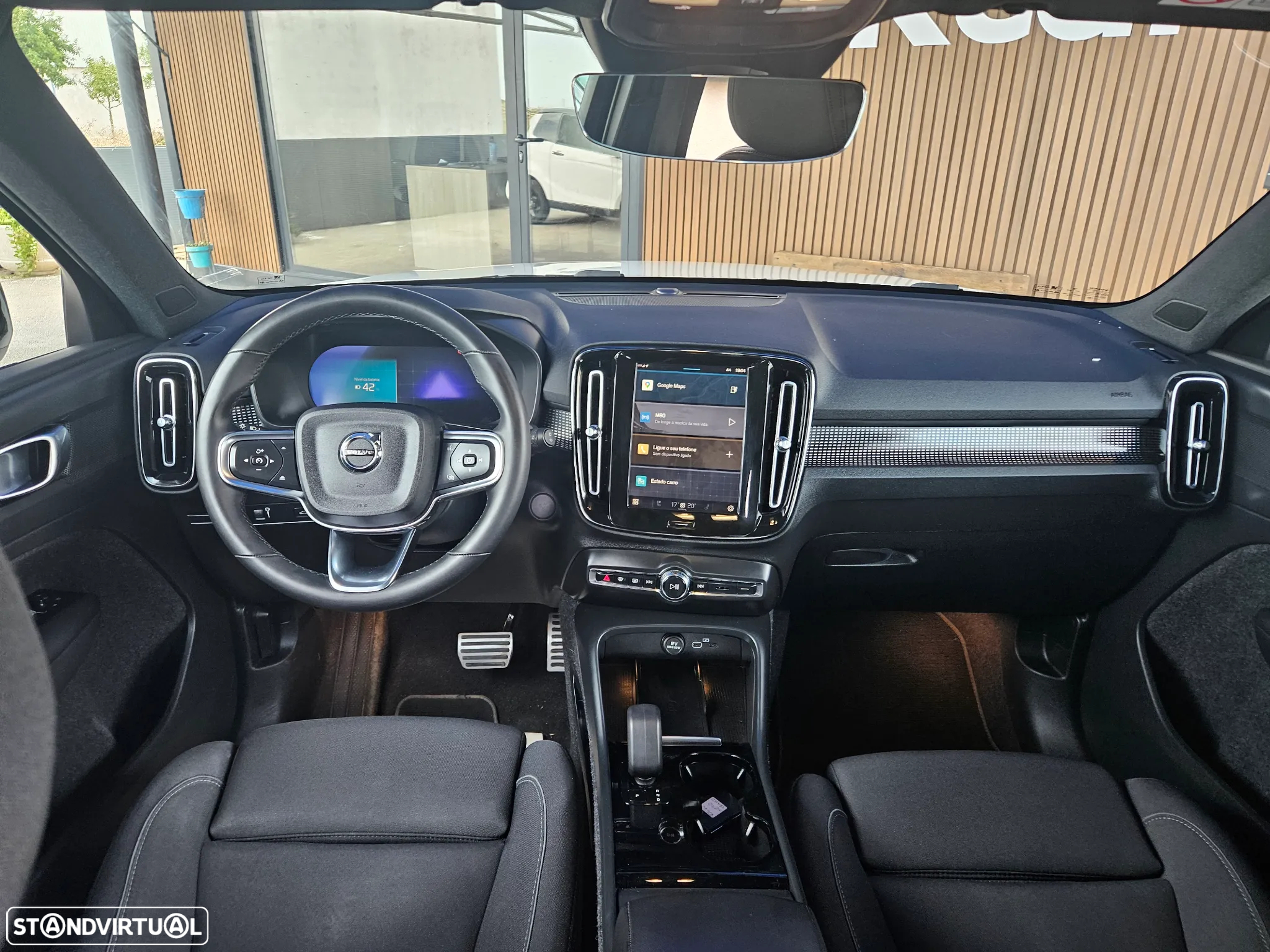 Volvo XC 40 Recharge Plus - 3