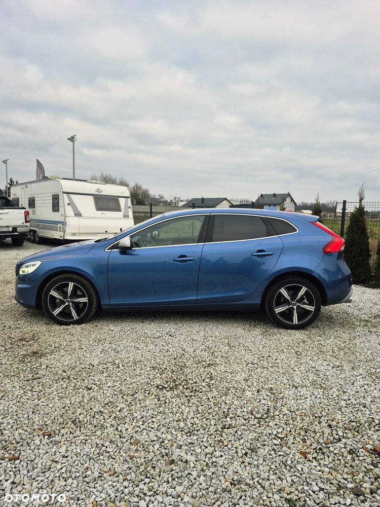 Volvo V40 T2 Geartronic RDesign - 8