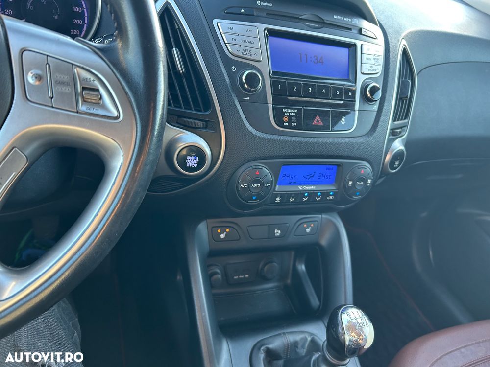 Hyundai ix35 2.0 CRDI 4WD Premium - 12