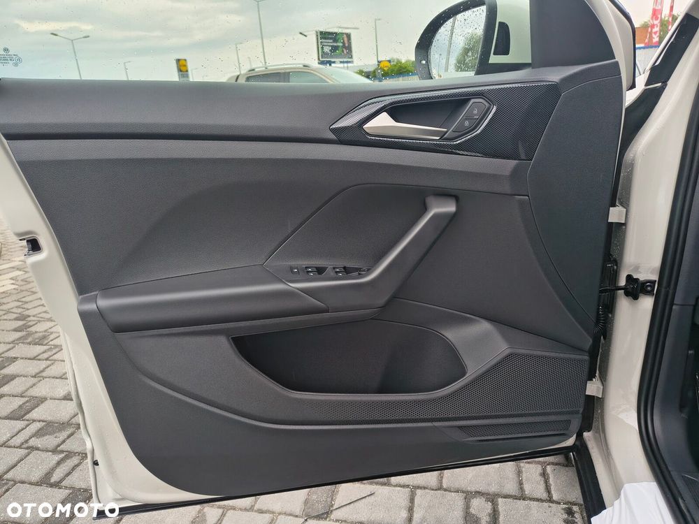 Volkswagen T-Cross 1.5 TSI ACT Life Plus DSG - 17