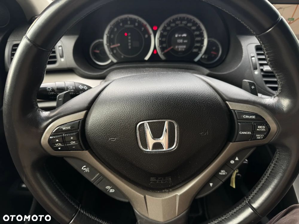 Honda Accord 2.0 Elegance Nav - 11
