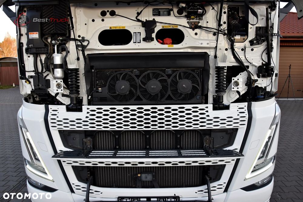 Volvo FH500  XL  |  I-SAVE |  STANDARD |  ZBIORNIKI 1220 L |  FULL LED  |  I-PARK COOL - 15