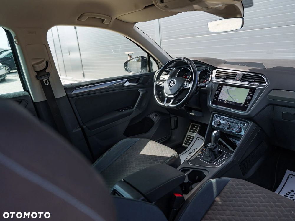 Volkswagen Tiguan 2.0 TDI SCR DSG IQ.DRIVE - 20