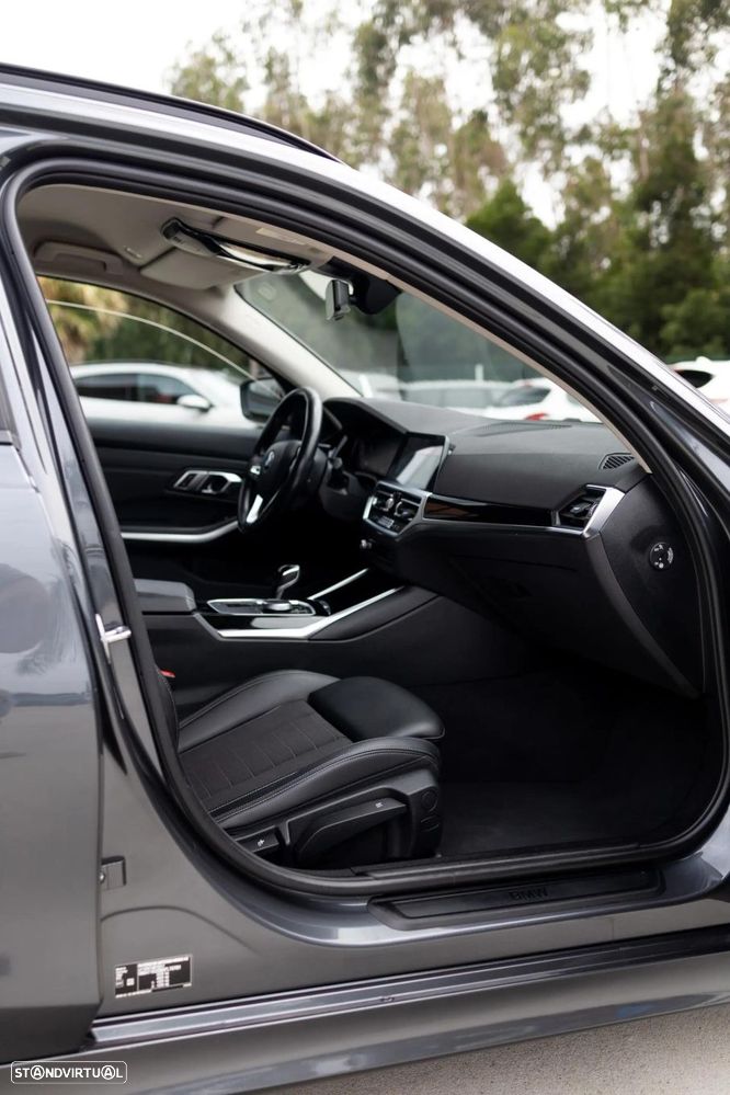 BMW 320 d Line Sport Auto - 37