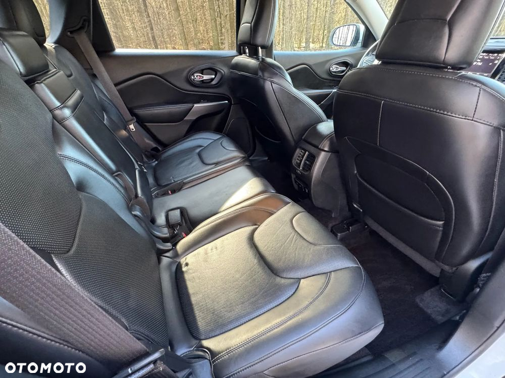Jeep Cherokee 2.0 GME Active Drive I Limited - 14