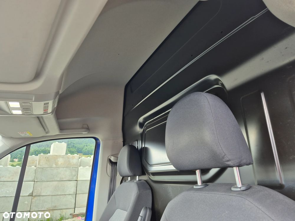 Volkswagen CRAFTER SYN1E BLASZAK - 20