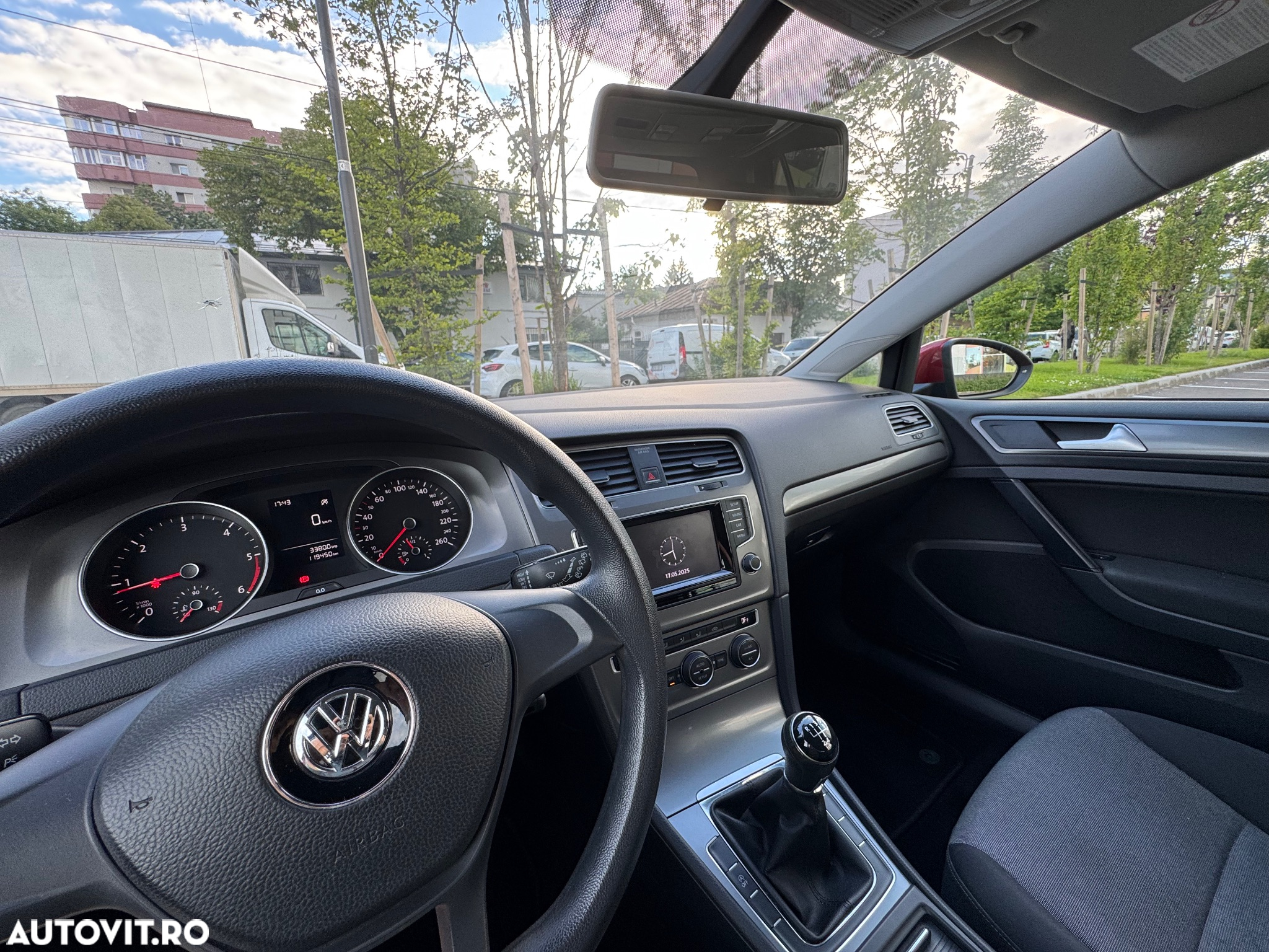 Volkswagen Golf 1.6 TDI BMT Comfortline - 7