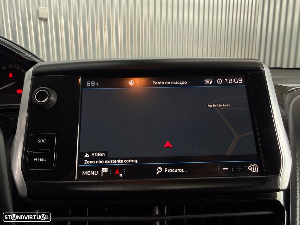 Peugeot 208 1.5 BlueHDi Signature - 11