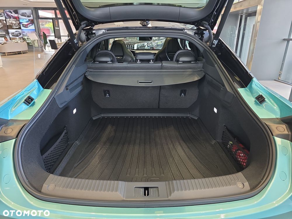Hongqi H6 - 10