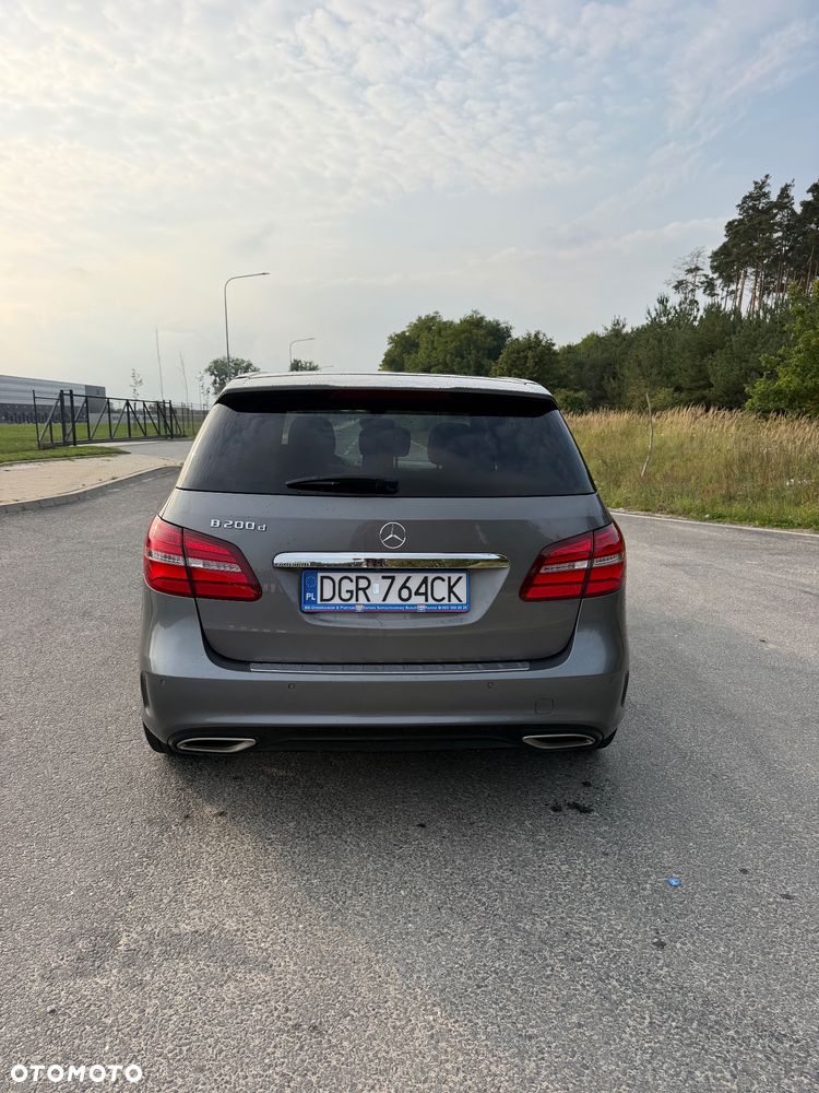 Mercedes-Benz Klasa B - 2